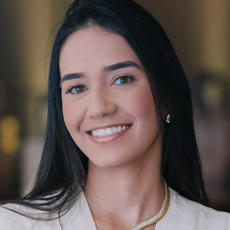 Letícia Regina